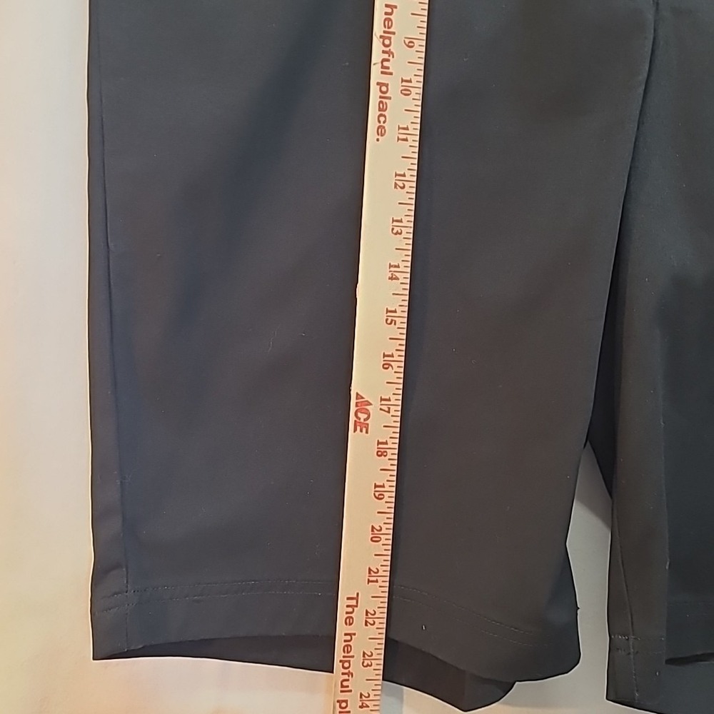 St Johns Bay Secretly Slender Classic Fit Black Bermuda Shorts Womens 22W NWT - Picture 6 of 10